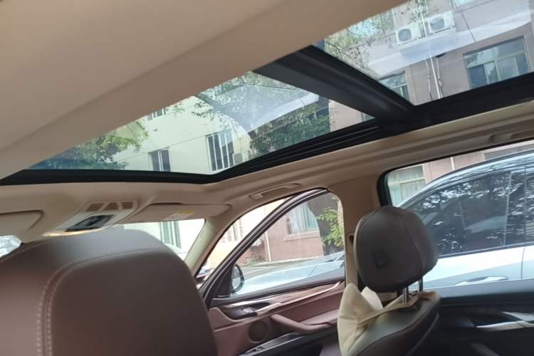 Used BMW X5 2017 xDrive28i Headliner
