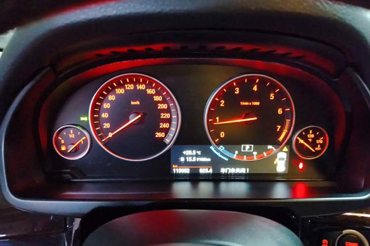 Used BMW X5 2017 xDrive28i Instrument Cluster