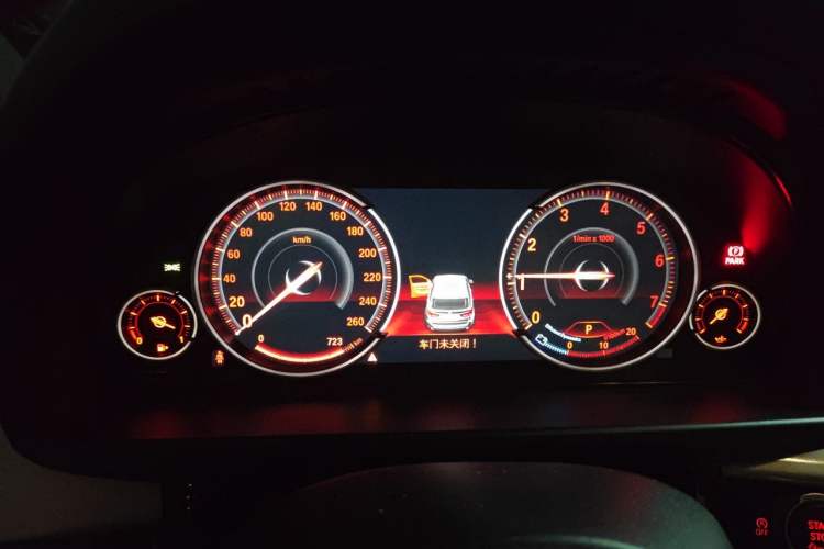Used BMW X5 2017 xDrive35i Standard Model U.S. Specification Instrument Cluster