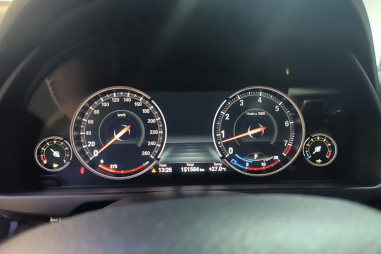 Used BMW X5 2017 xDrive35i Elegant Edition Instrument Cluster