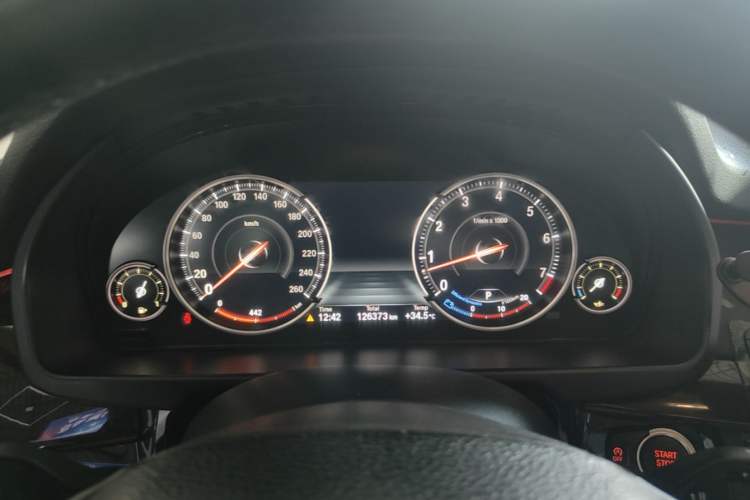 Used BMW X5 2017 xDrive35i Elegant Edition Instrument Cluster