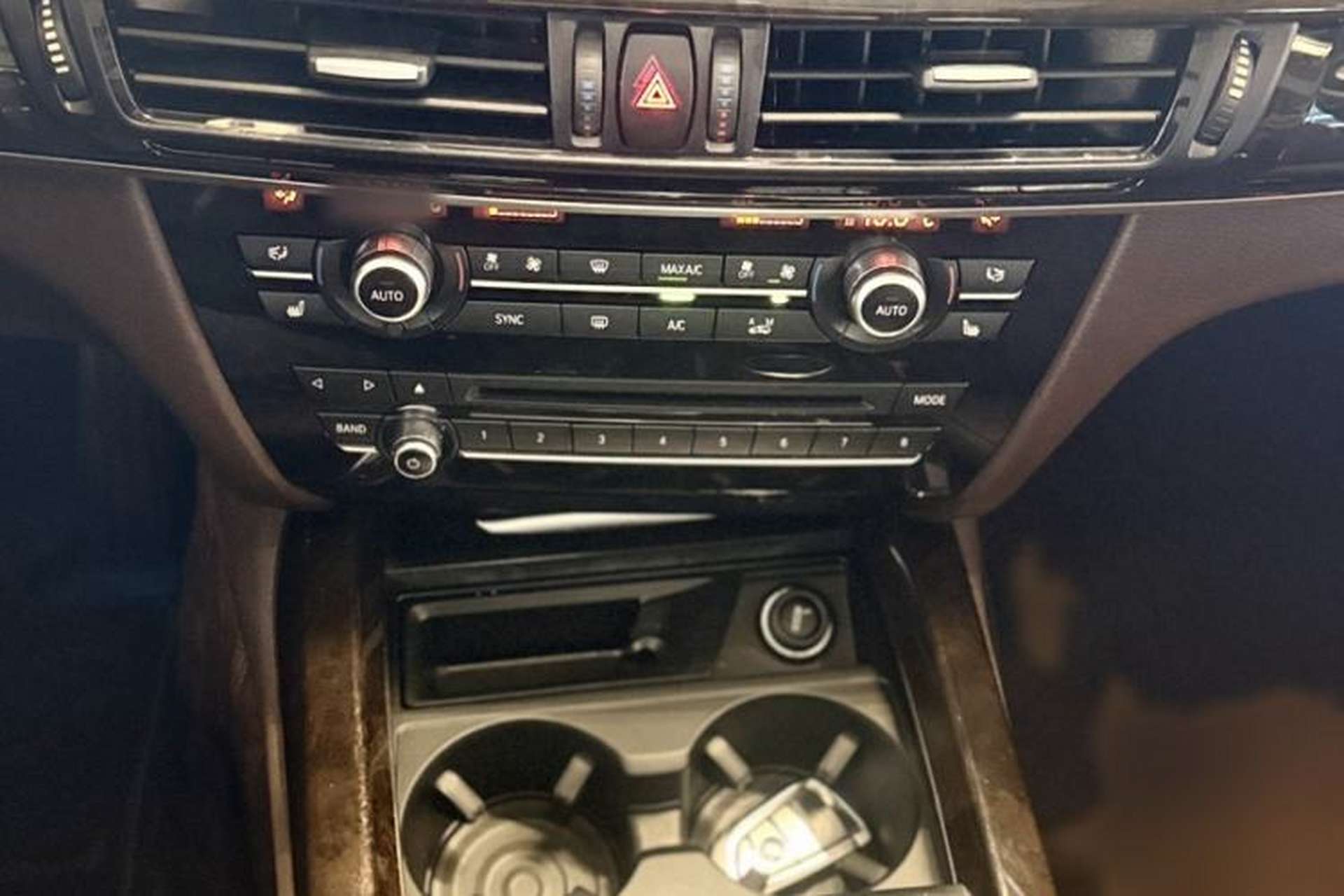 Used BMW X5 2017 xDrive28i Interior 3