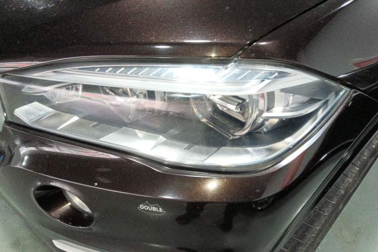 Used BMW X5 2017 xDrive35i Middle East Left Front Headlight