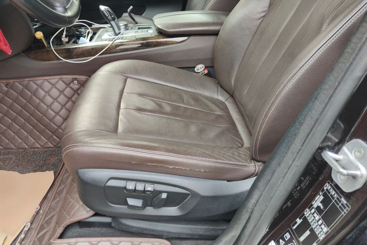 Used BMW X5 2017 xDrive35i Elegant Edition Left Front Seat