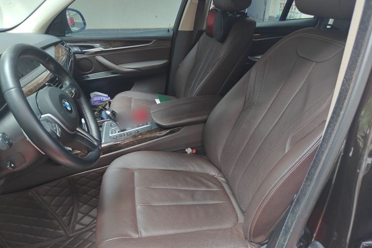 Used BMW X5 2017 xDrive28i Left Front Seat