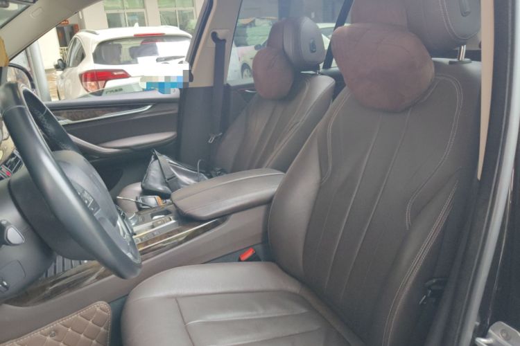 Used BMW X5 2017 xDrive28i Left Front Seat