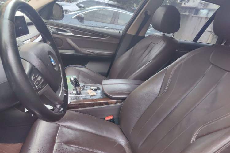 Used BMW X5 2017 xDrive28i Left Front Seat