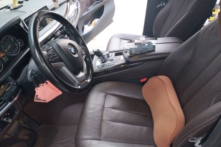 Used BMW X5 2017 xDrive28i Left Front Seat