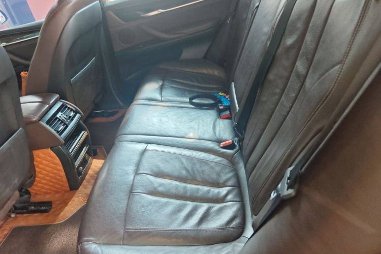 Used BMW X5 2017 xDrive28i Left Rear Seat