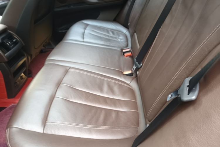 Used BMW X5 2017 xDrive28i Left Rear Seat