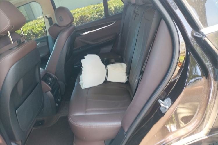 Used BMW X5 2017 xDrive28i Left Rear Seat