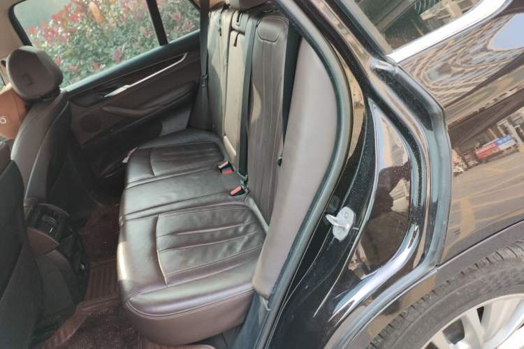 Used BMW X5 2017 xDrive28i Left Rear Seat