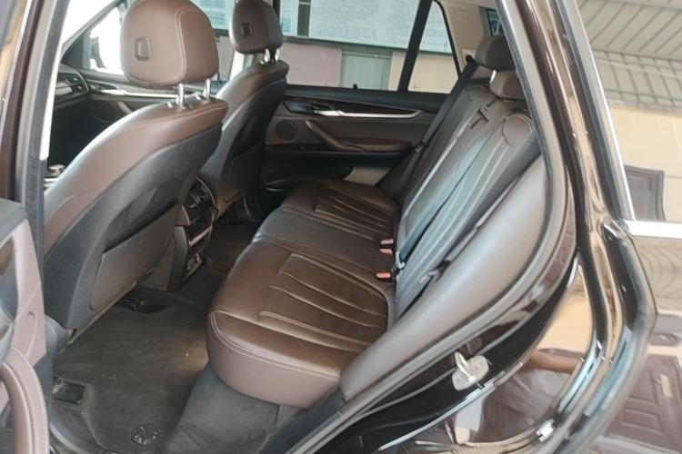 Used BMW X5 2017 xDrive28i Left Rear Seat