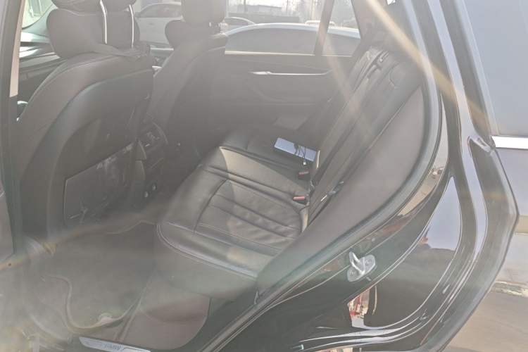 Used BMW X5 2017 xDrive28i Left Rear Seat