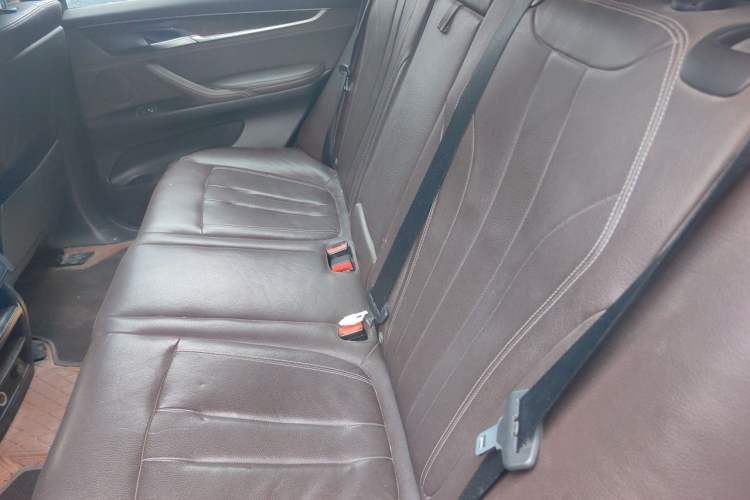 Used BMW X5 2017 xDrive28i Left Rear Seat
