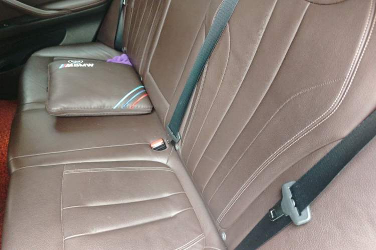 Used BMW X5 2017 xDrive28i Left Rear Seat