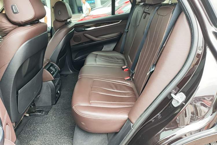 Used BMW X5 2017 xDrive35i Elegant Edition Left Rear Seat