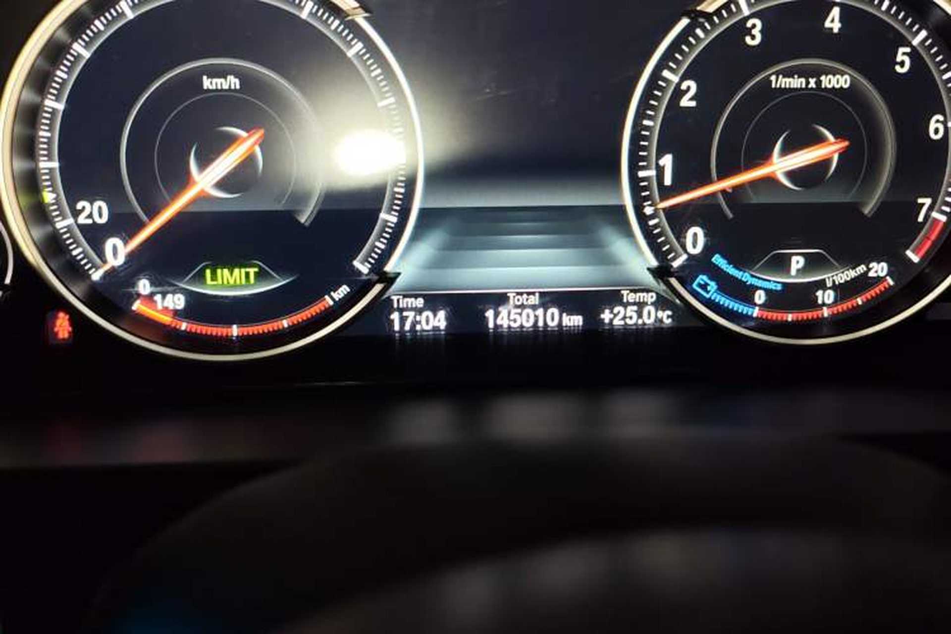 Used BMW X5 2017 xDrive35i Elegant Edition Odometer Close Up