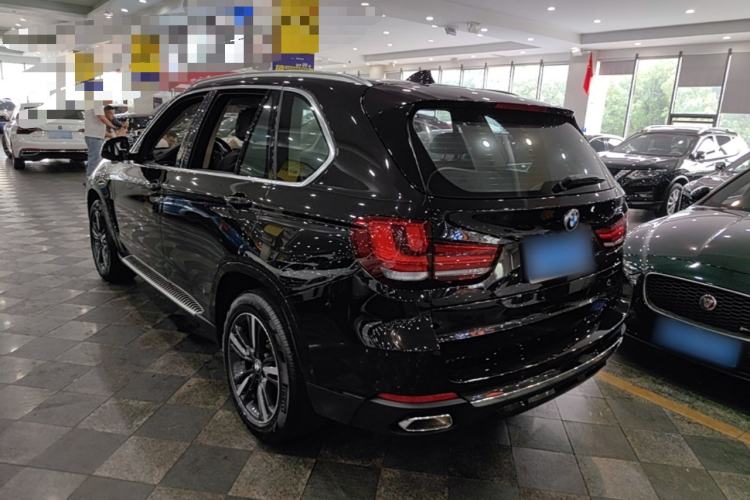 Used BMW X5 2017 xDrive35i Elegant Edition Rear Left 45 Deg