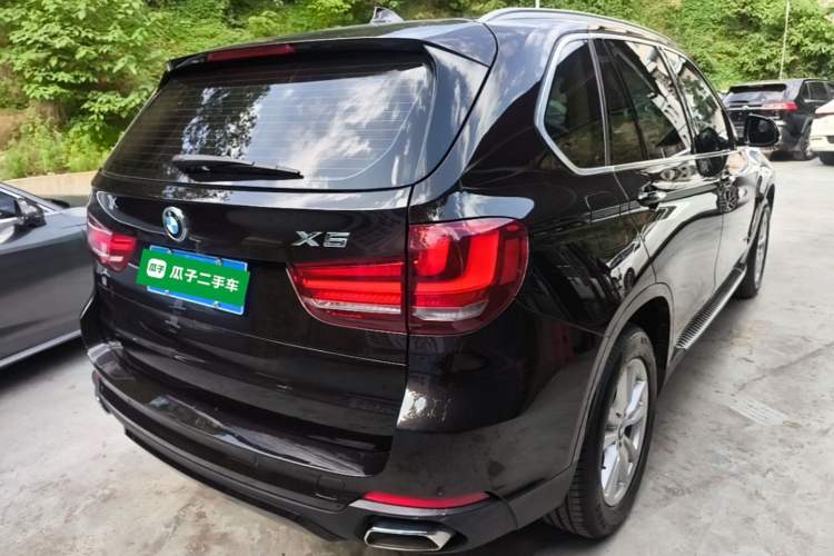 Used BMW X5 2017 xDrive35i Elegant Edition Rear Right 45 Deg