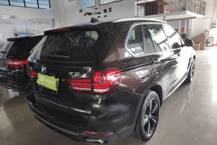 Used BMW X5 2017 xDrive35i Elegant Edition Rear Right 45 Deg