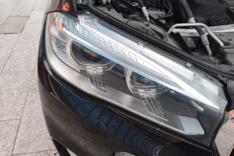 Used BMW X5 2017 xDrive35i Elegant Edition Right Front Headlight
