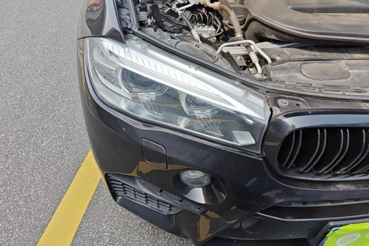 Used BMW X5 2017 xDrive28i Right Front Headlight