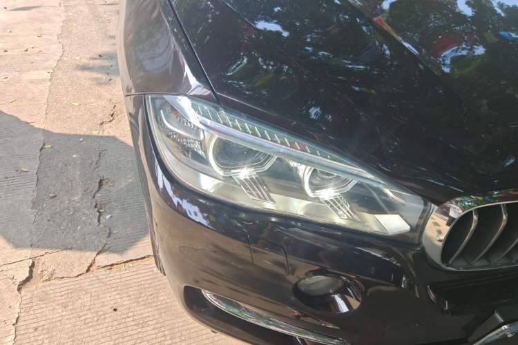 Used BMW X5 2017 xDrive28i Right Front Headlight