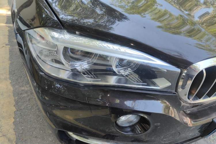 Used BMW X5 2017 xDrive28i Right Front Headlight
