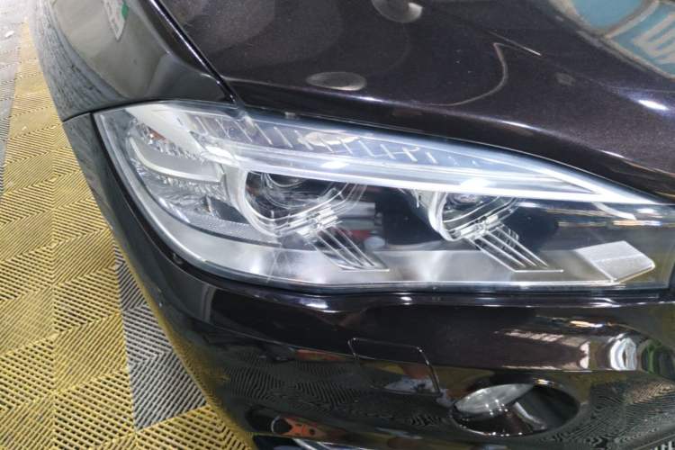 Used BMW X5 2017 xDrive35i Elegant Edition Right Front Headlight