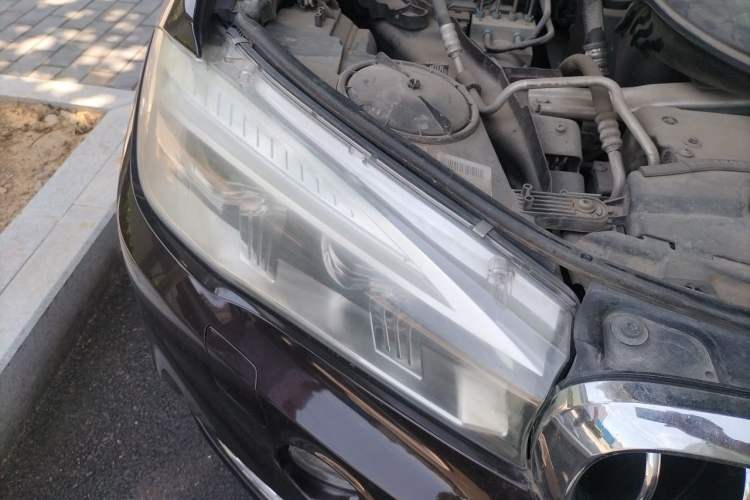 Used BMW X5 2017 xDrive28i Right Front Headlight
