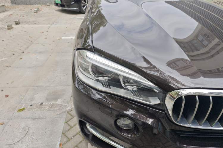 Used BMW X5 2017 xDrive28i Right Front Headlight