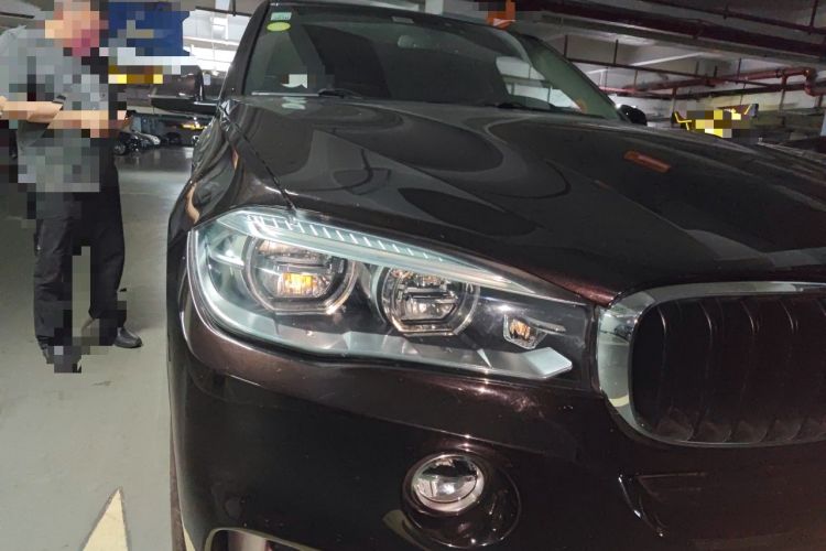 Used BMW X5 2017 xDrive35i Standard Model U.S. Specification Right Front Headlight