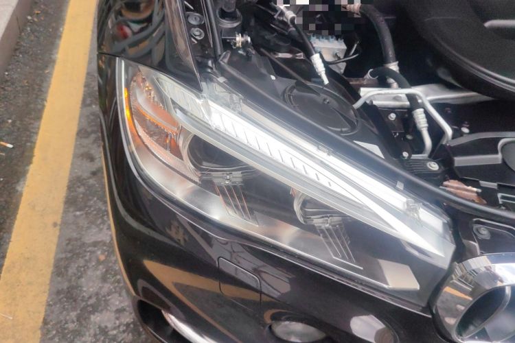 Used BMW X5 2017 xDrive28i Right Front Headlight