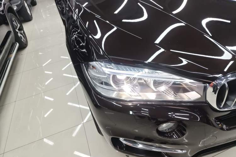Used BMW X5 2017 xDrive28i Right Front Headlight