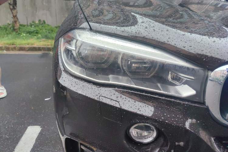 Used BMW X5 2017 xDrive28i Right Front Headlight