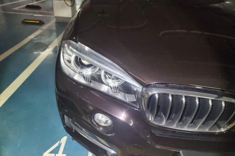 Used BMW X5 2017 xDrive28i Right Front Headlight
