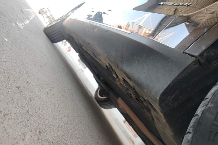 Used BMW X5 2017 xDrive28i Right Side Sill