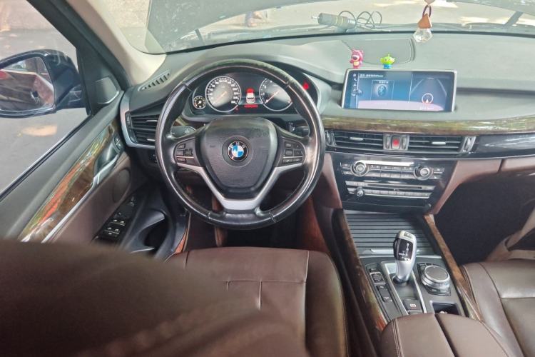 Used BMW X5 2017 xDrive28i Steering Wheel