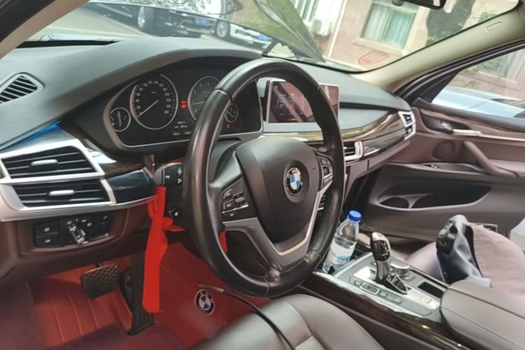 Used BMW X5 2017 xDrive28i Steering Wheel