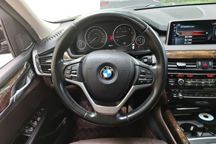 Used BMW X5 2017 xDrive28i Steering Wheel
