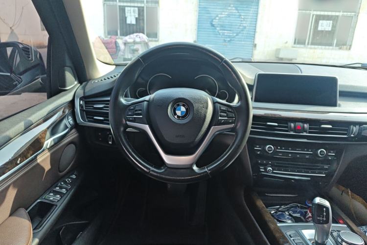 Used BMW X5 2017 xDrive28i Steering Wheel