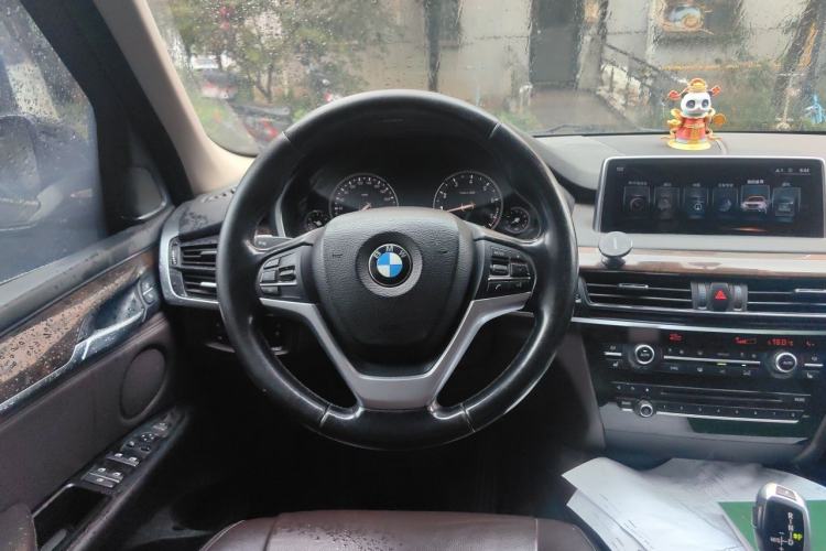 Used BMW X5 2017 xDrive28i Steering Wheel