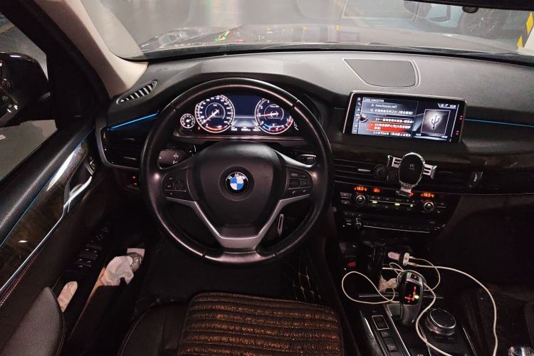 Used BMW X5 2017 xDrive28i Steering Wheel