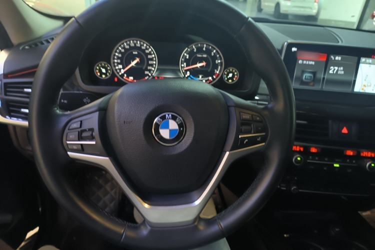 Used BMW X5 2017 xDrive35i Elegant Edition Steering Wheel
