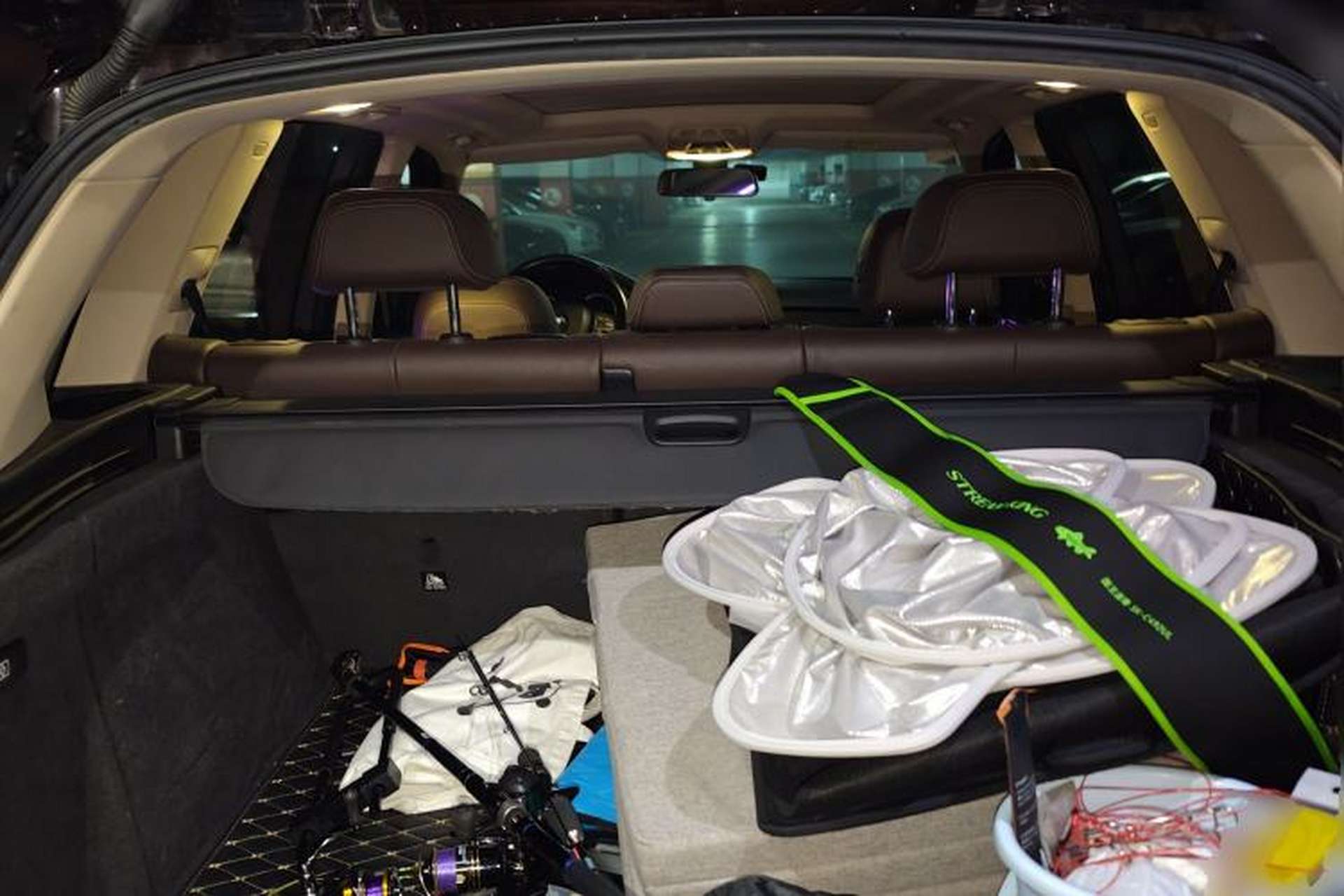 Used BMW X5 2017 xDrive35i Elegant Edition Trunk