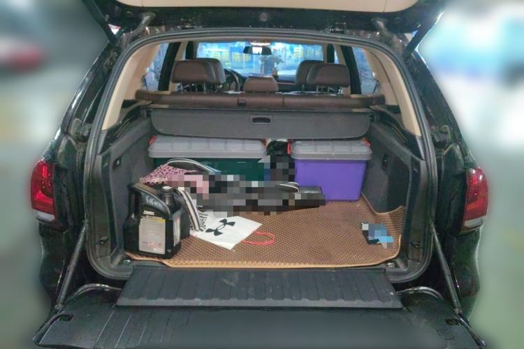 Used BMW X5 2017 xDrive35i Elegant Edition Trunk