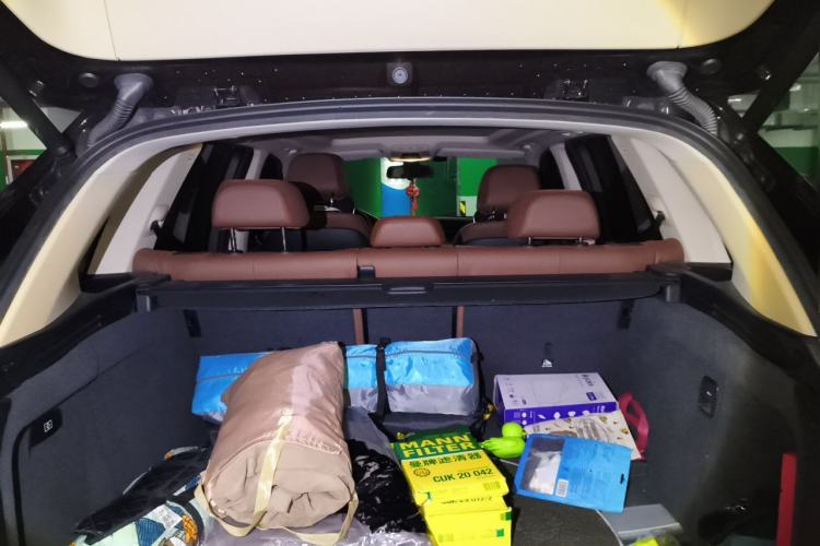 Used BMW X5  Trunk