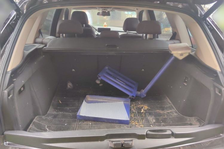 Used BMW X5 2017 xDrive28i Trunk