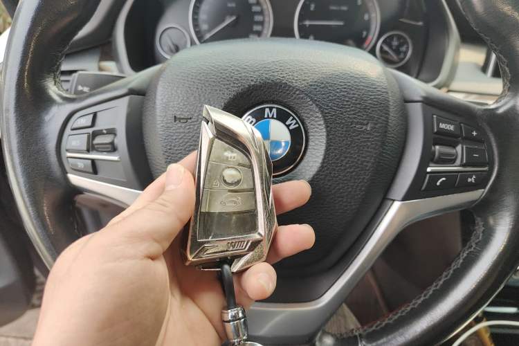 Used BMW X5 2017 xDrive35i Elegant Edition Vehicle Key